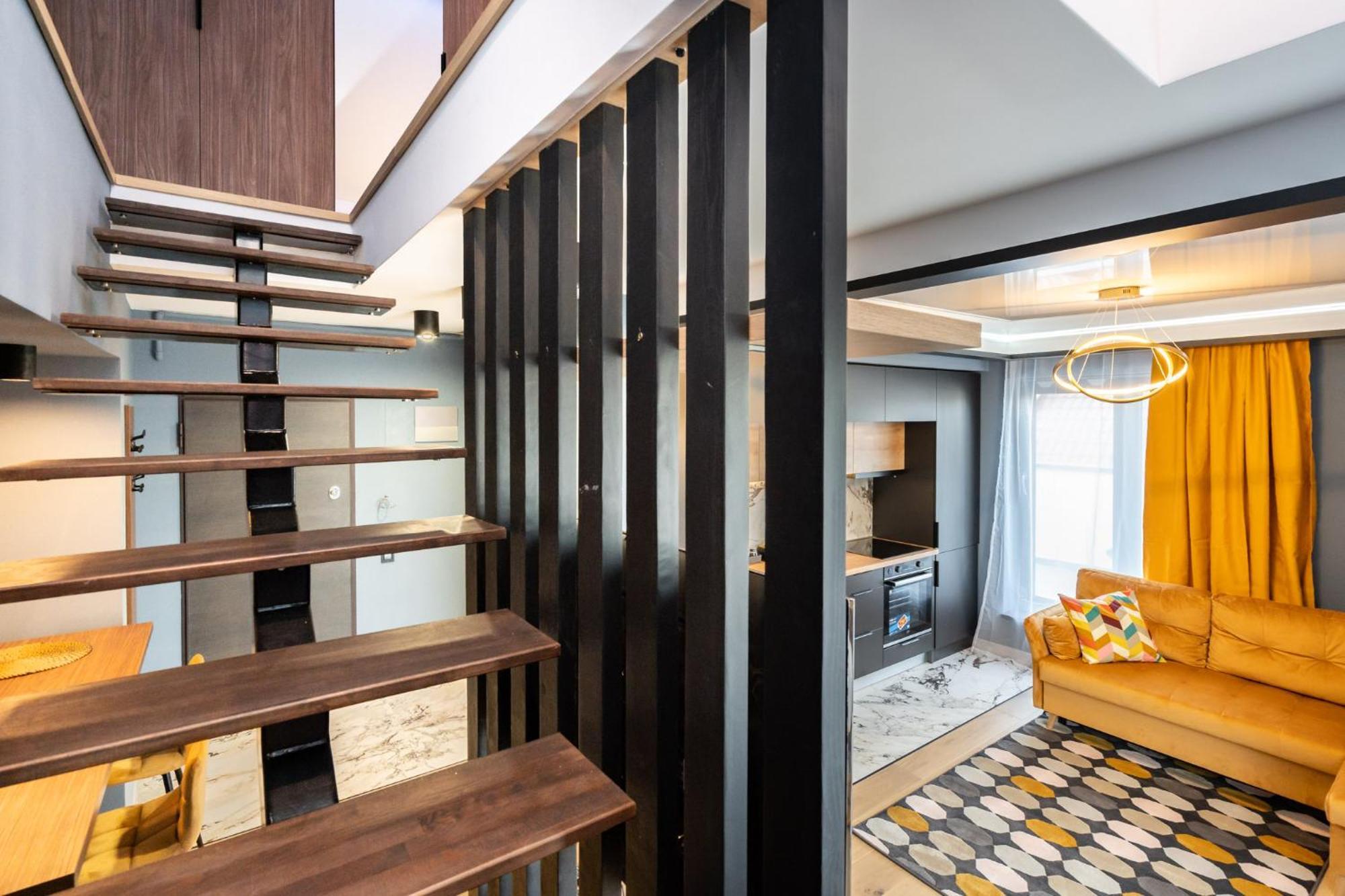 Sunflower - Chic Loft In Tineretului Bukares Bagian luar foto