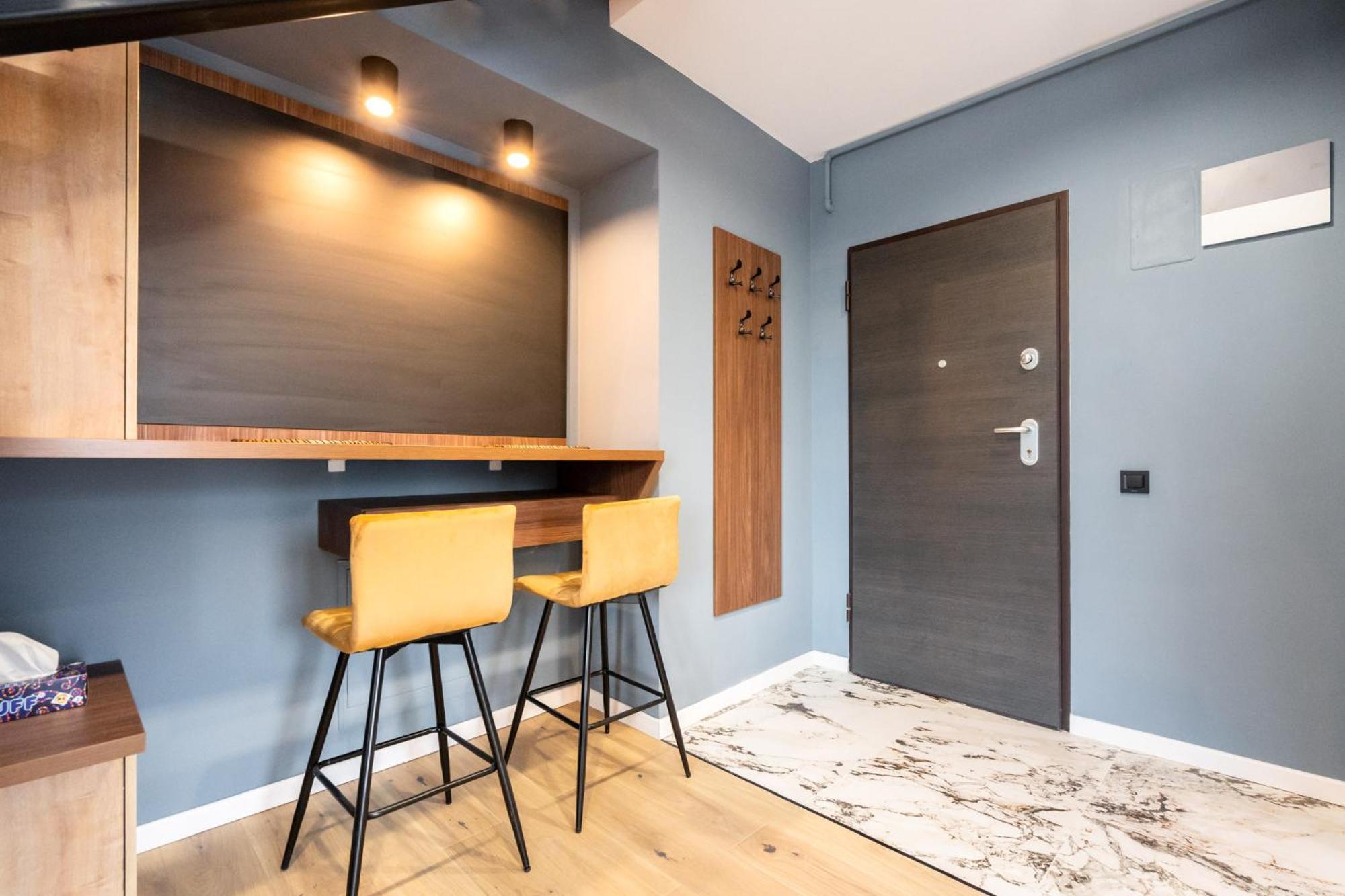 Sunflower - Chic Loft In Tineretului Bukares Bagian luar foto